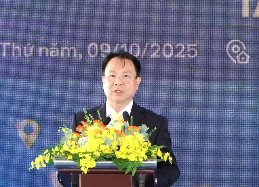 Ông Trần Quang Hiền, Giám đốc Sở Y tế tỉnh An Giang phát biểu tại buổi lễ.