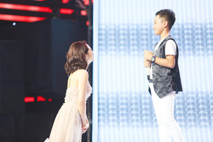 Cậu bé 11 tuổi thần tượng cố nhạc sĩ Trần Lập gây xúc động mạnh khi hát ca khúc