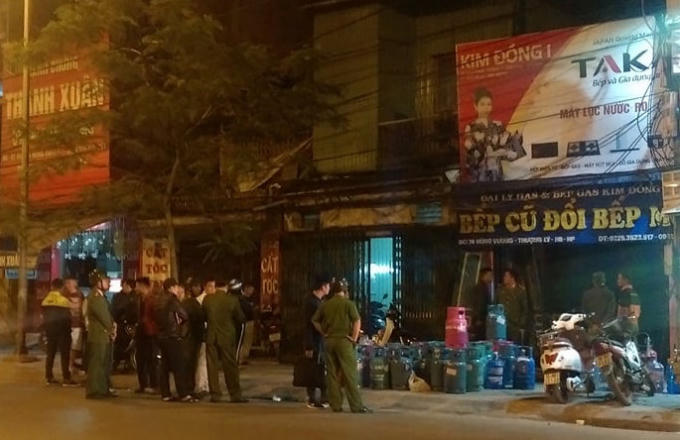 Hiện trường vụ cháy sau khi được các lực lượng chức năng dập lửa.