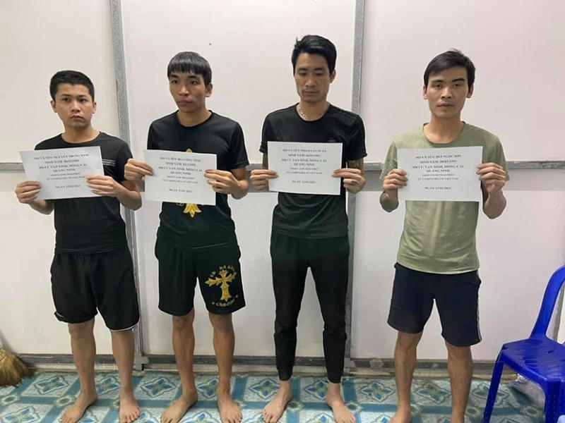  Các đối tượng nhập cảnh trái phép vào Việt Nam tại khu vực cửa khẩu Long Bình.