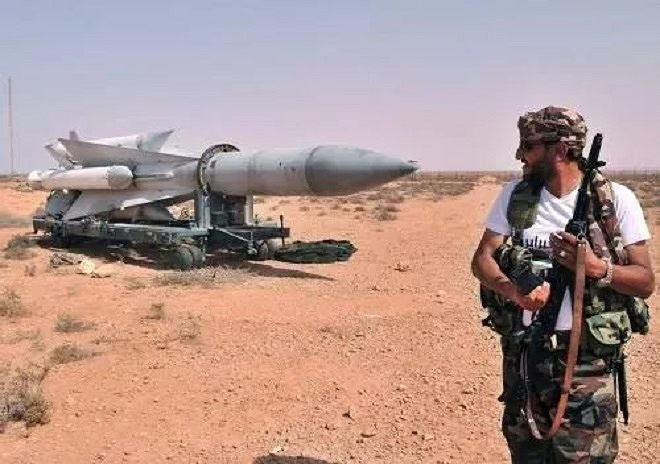 Tên lửa S-200 của Syria