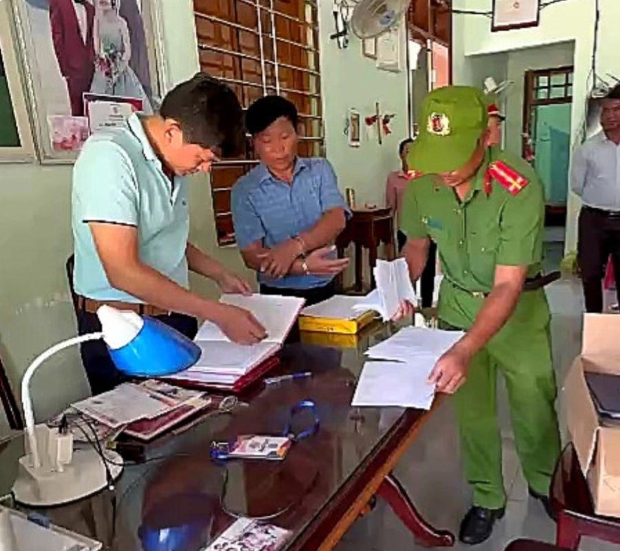 Trong 3 năm các đối tượng đã gây thiệt hại cho nhà nước hơn 860 triệu đồng.