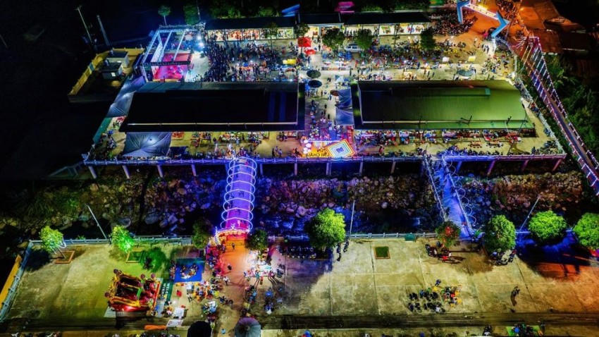 Chợ đêm San Thàng, phường Tân Phong (tỉnh Lai Châu). (Ảnh: Vũ Đức Huy).