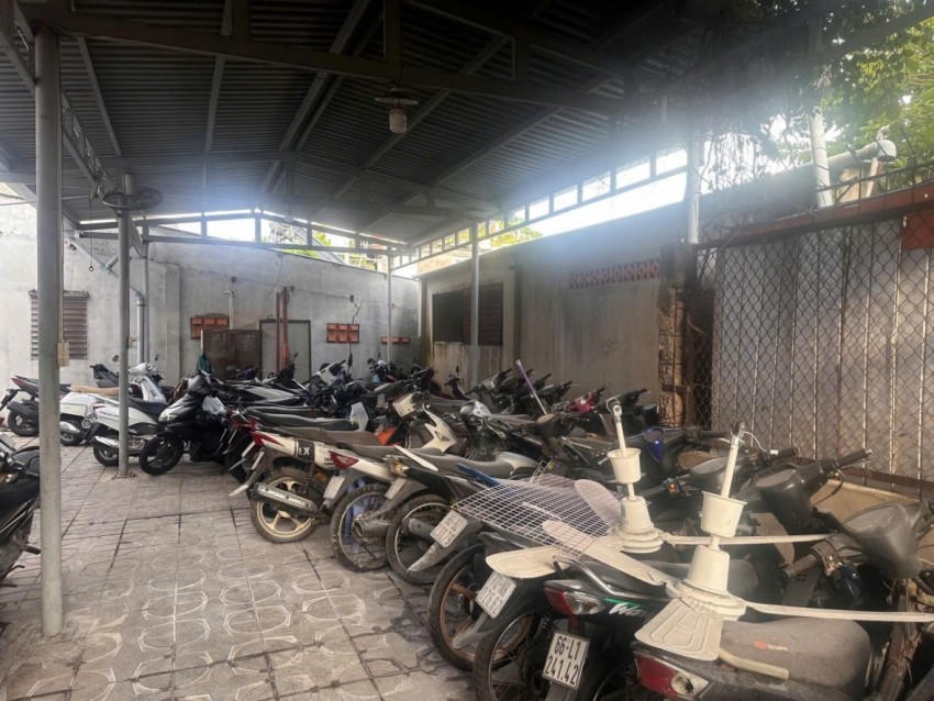 Công an phường Rạch Dừa tiếp tục thông báo tìm chủ sở hữu và người sử dụng phương tiện.