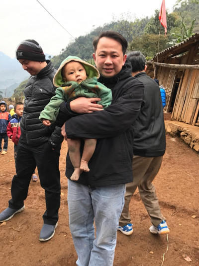 Rất nhiều bà con người Mông chưa một lần đi khám bệnh ....”