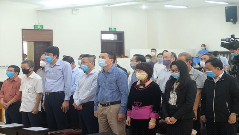 Các bị cáo tại tòa.