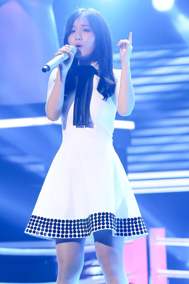 Hot girl Hàn Quốc 16 tuổi Hansara.