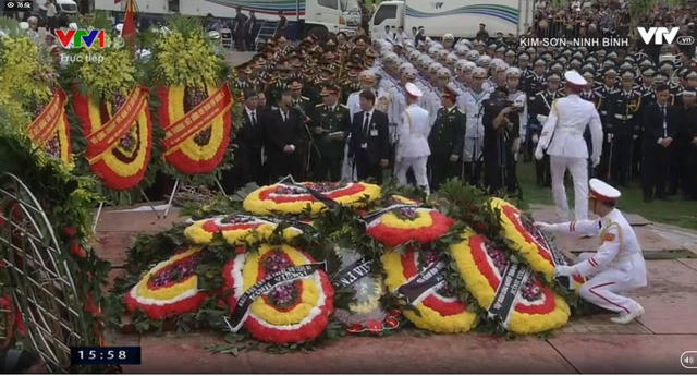 Nghi thức đắp m&ocirc;̣ (Ảnh D&acirc;n trí).