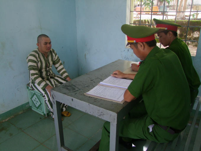 Đối tượng Nguyễn Nam Hưng tại cơ quan điều tra.