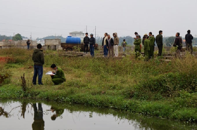 Hiện trường nơi phát hiện thi thể người đàn ông chết bất thường (ảnh CTV).