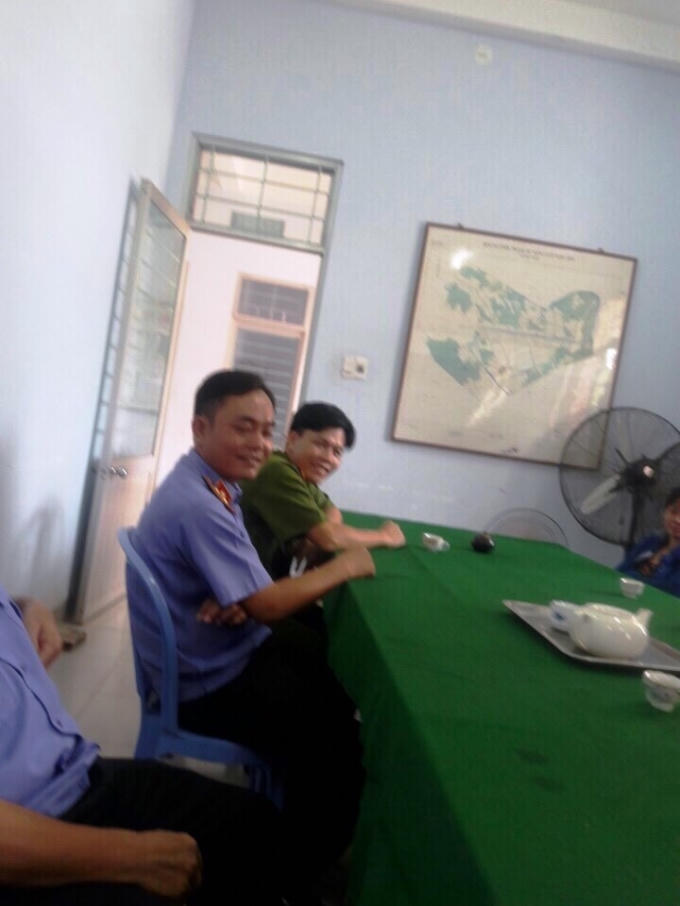 Ông Khúc và ông Phóng.