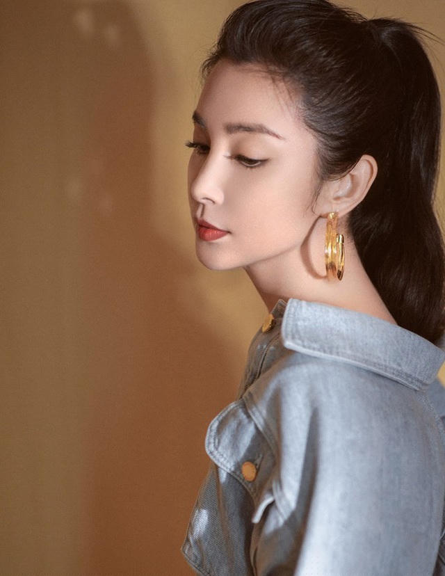 Lý Băng Băng là một nghệ sĩ tài năng, xinh đẹp, giàu có và nổi tiếng nhưng đường tình duyên lại trắc trở. 