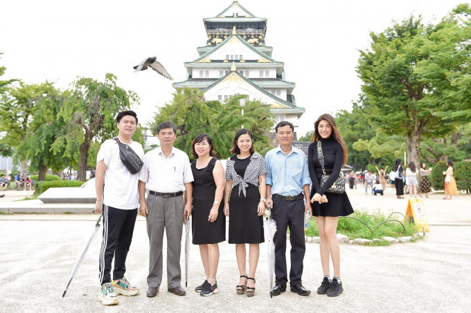 Le Hang (4)