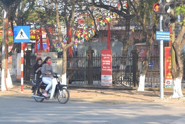 Người dân vô tư