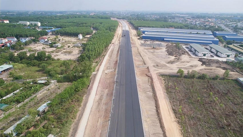 Một đoạn cao tốc qua Đồng Nai.