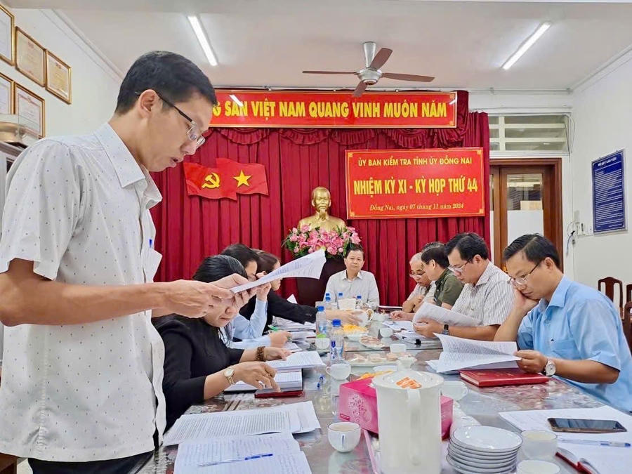 Quang cảnh Kỳ họp lần thứ 44 của UBKT Tỉnh ủy Đồng Nai
