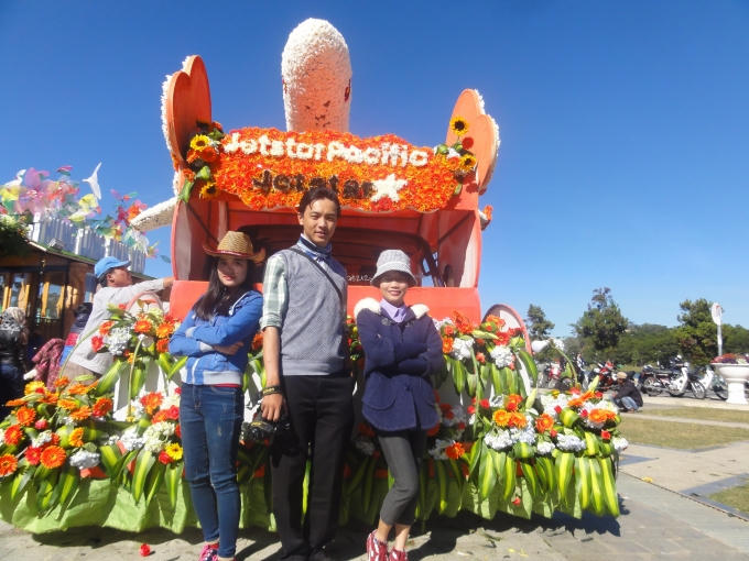 Festival hoa Đà Lạt là dịp để du khách đến tham quan, nghỉ dưỡng và chụp hình lưu niệm.