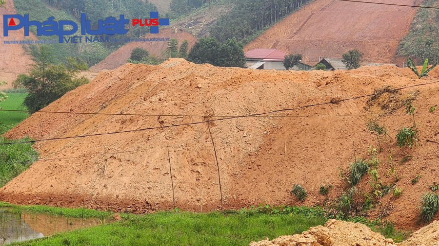 z4217166711339_640932d84c74a13ee9fdaabc808439ef