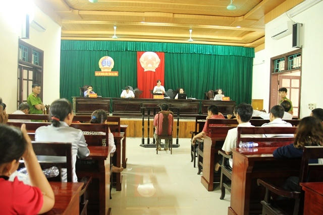 Hội đồng xét xử phúc thẩm vụ án TNGT khiến bị cáo và gia đình một mực kêu oan.
