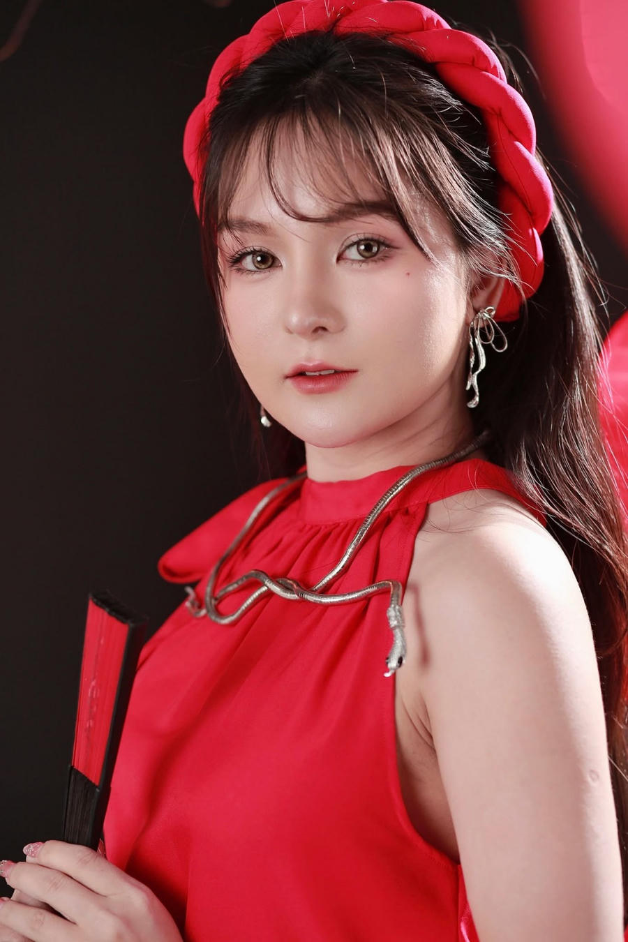 "Nàng tiên cá" Bùi Ngọc Ánh