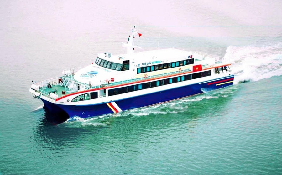 Tàu cao tốc Phú Quý Express đi thẳng TP.HCM đến Côn Đảo. (Ảnh: Công ty Thành Thành Phát)