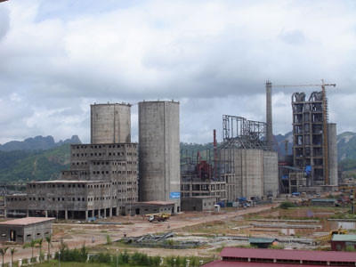 Nặng gánh tập đoàn nhà nước, Chính phủ nợ 21 tỷ USD