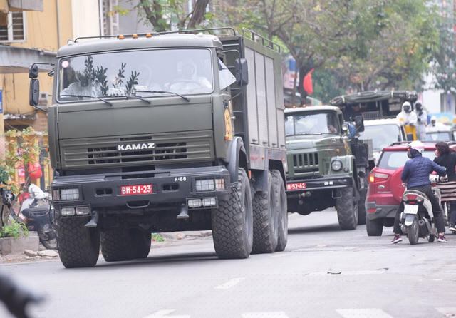 Ngoài ra, quân đội cũng sẽ tiến hành khử trùng khu vực các phố Trấn Vũ và các phố xung quanh ở quận Ba Đình, Hà Nội để đảm bảo an toàn cho người dân sinh sống trên địa bàn.