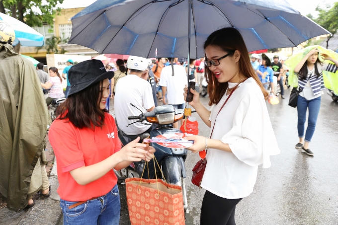 5000 phần quà sẽ được trao cho các thí sinh tham dự kỳ thi THPT Quốc gia ở Hà Nội.