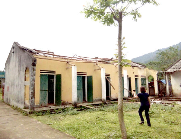 Mưa đá gây thiệt hại tại thôn Làng Khẻn, xã Đạo Đức. (Ảnh: Baohagiang.vn)