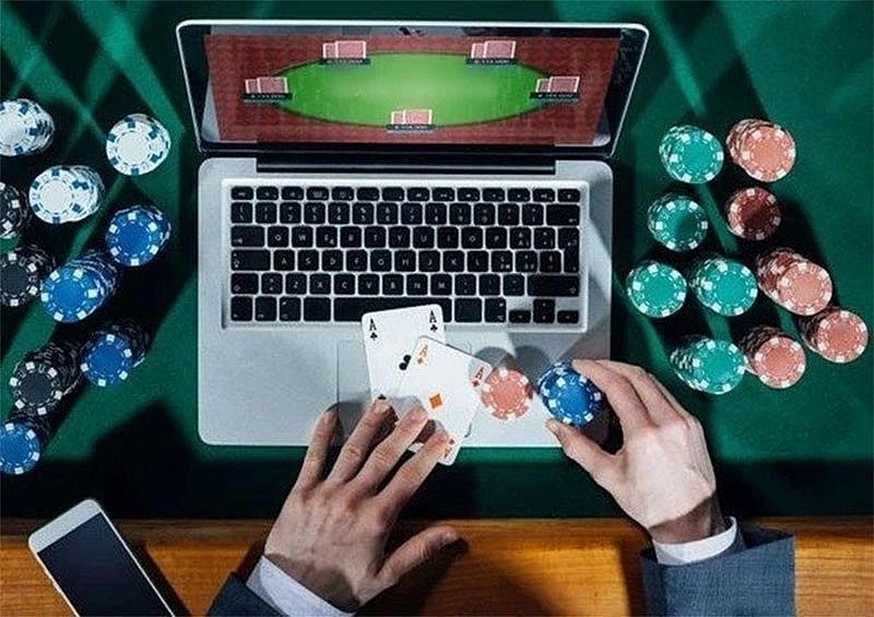 Tội phạm đánh bạc trên mạng Internet tăng 105,22%. (Hình minh hoạ)