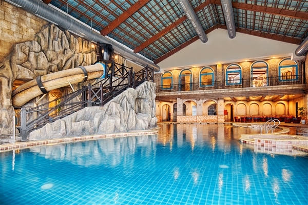 Vẻ sang trọng và cổ điển của Mercure Bà Nà Hills French Village