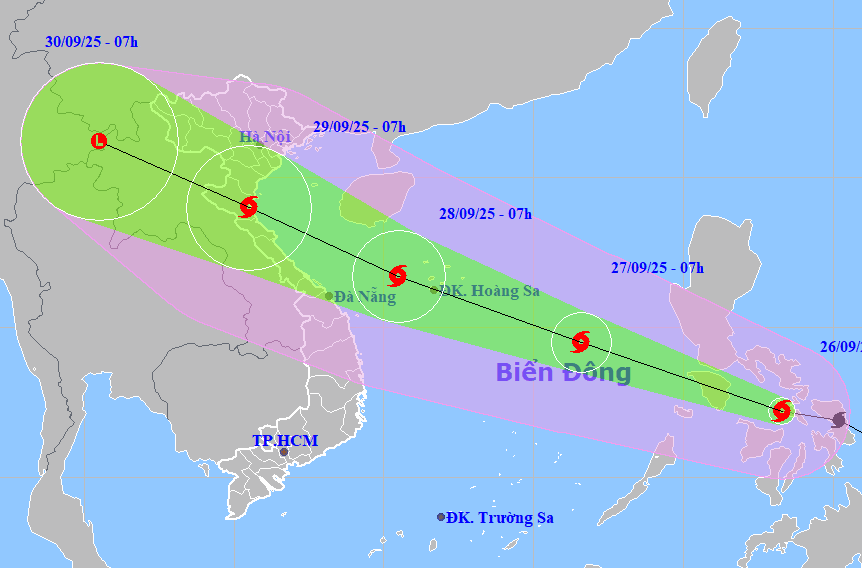 Thủ tướng Chính phủ chỉ đạo tập trung ứng phó bão số 10.