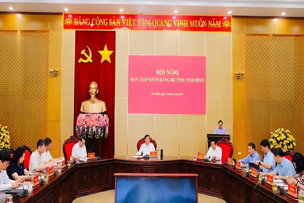 Quang cảnh hội nghị.