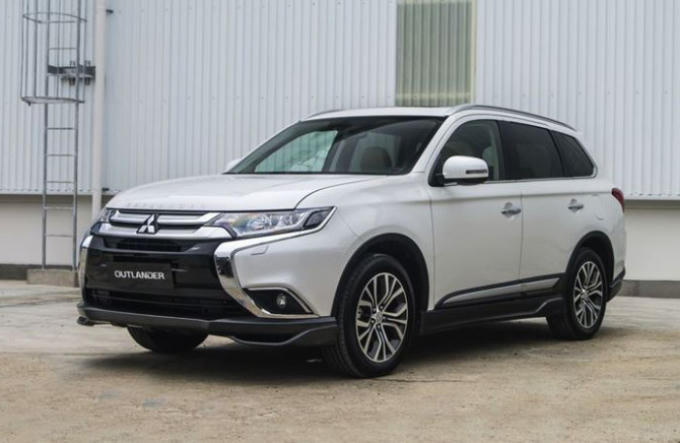 VNF-mitsubishi-outlander-giam-100-trieu-dong