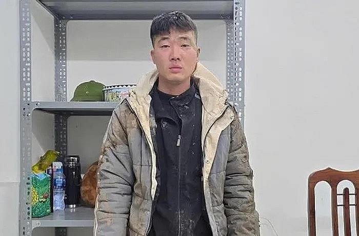 Nguyễn Văn L. tại cơ quan công an. (Ảnh: Công an Tuyên Quang).