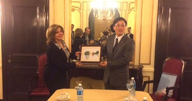 Bộ trưởng María Esther Reus González cho biết đã có kế hoạch thăm Việt Nam vào năm 2018