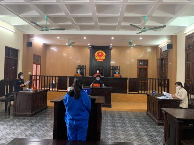 Tòa án Nhân dân huyện Cẩm Giàng (Hải Dương) đã tuyên án Vũ Thị Thủy (SN 1996, ở thôn 2, xã Định Sơn, Cẩm Giàng) 7 năm 9 tháng tù về tội cố ý gây thương tích.