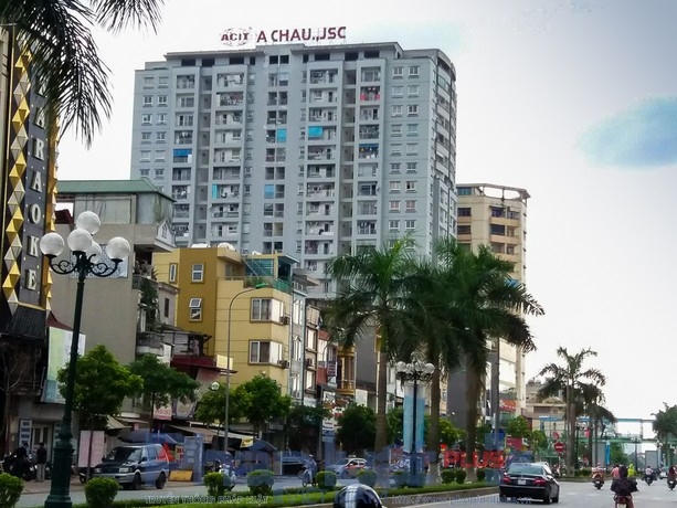 Chung cư 25 Tân Mai do Công ty CP XNK Nông lâm chế biến & và Công ty phát triển đô thị sông Đà (Sông Đà URBAN) làm đồng chủ đầu tư.