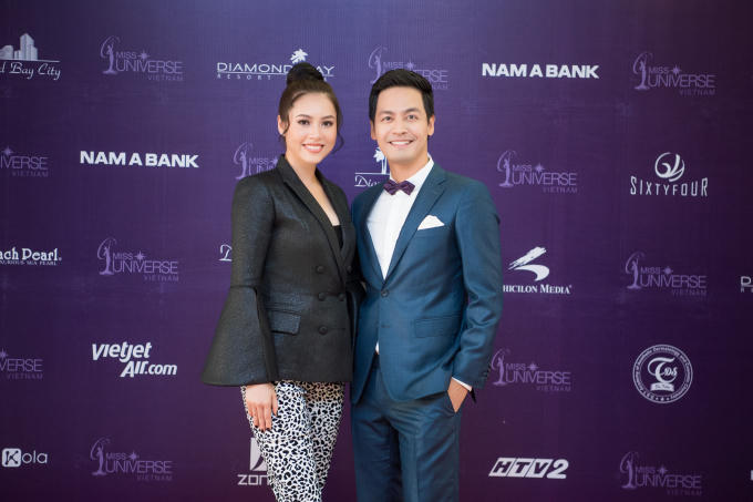 Á hậu Hoàng My, MC Phan Anh “cầm cân nảy mực” tìm ra Hoa hậu Hoàn vũ Việt Nam 2017.