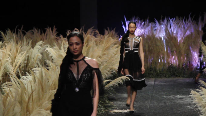 Bản tin Thời trang Plus số 11: Đêm Ready To Wear đầu tiên tại tuần lễ thời trang Việt Nam Thu Đông 2017