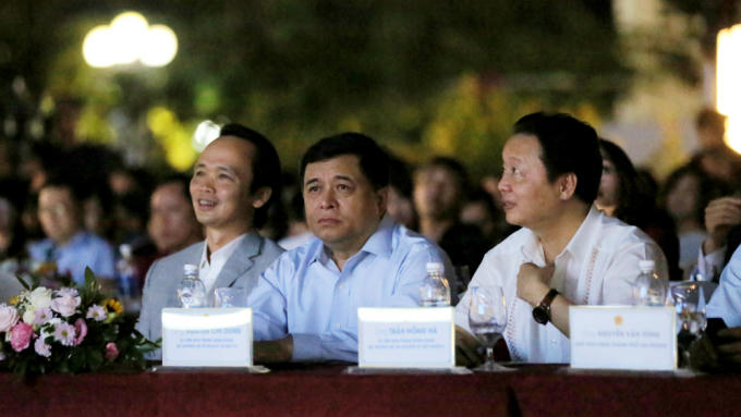 Tham dự buổi lễ có lãnh đạo các cơ quan, ban, ngành, chính quyền trung ương, địa phương, và Tập đoàn FLC.