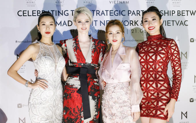 Chi Pu, Hoàng Oanh đọ dáng cùng siêu mẫu Coco Rocha