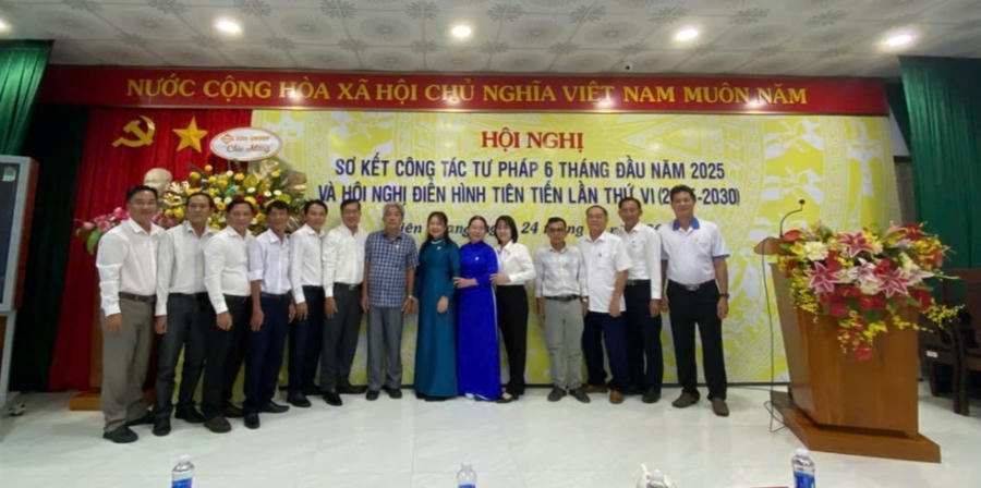Ngành Tư pháp Kiên Giang: 5 năm thi đua vì pháp quyền gần dân