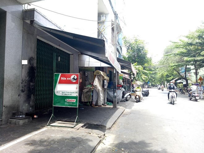 Tiệm sửa xe của anh T (nơi này cũng chỉ cách nhà Huy và hiện trường vài trăm mét)