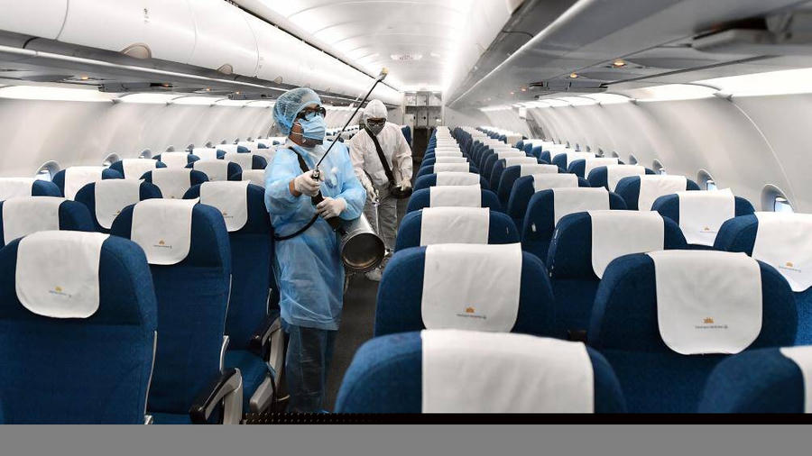 Dung dịch khử trùng là Disinfection Spraying CH2200.