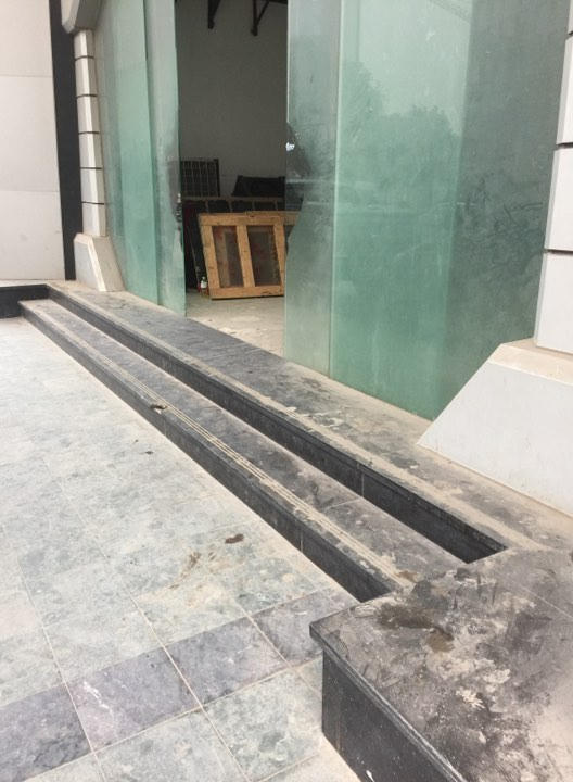 Liệu đây có phải là một chung cư cao cấp, thiết kế theo tiêu chuẩn 4 sao?.