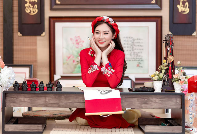 Trúc xin ông đồ chữ