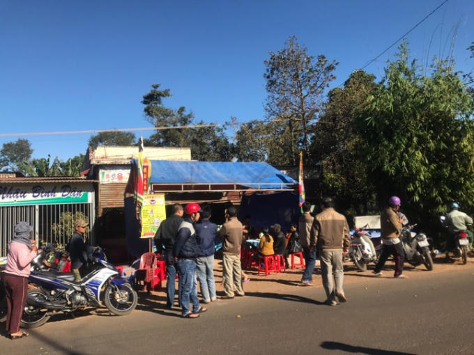 Gia đình đang lo hậu sự cho Nguyễn Văn Quyết.