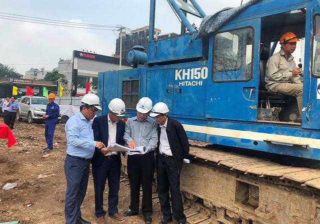 Sau lễ động thổ, cầu Bắc Linh Đàm có thời gian thi công trong 175 ngày. Ảnh: T.Đảng