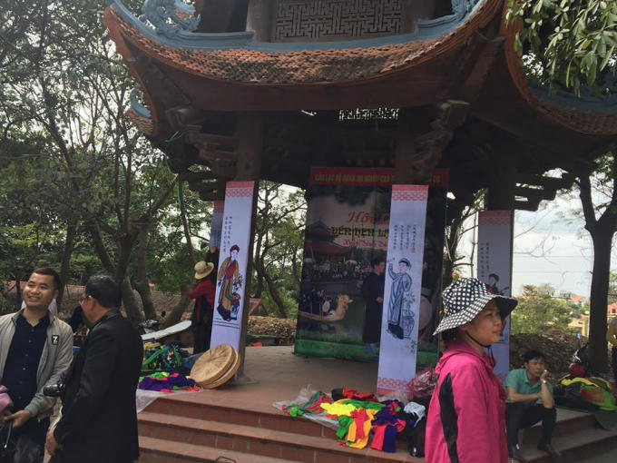 Các câu lạc bộ quan họ.